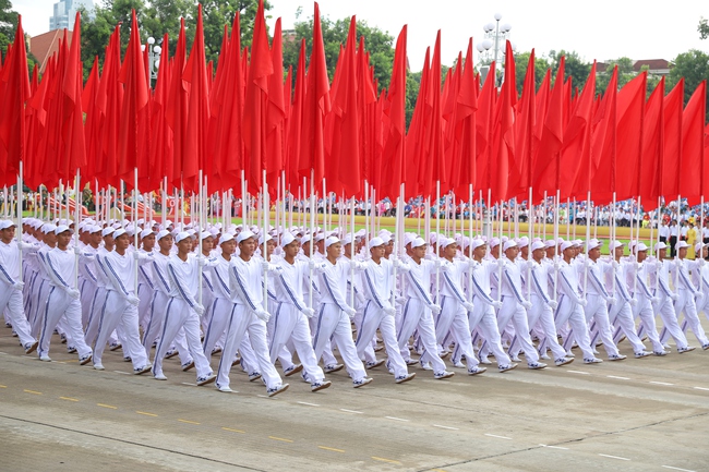 13 khối quần chúng rạng rỡ trong buổi Tổng duyệt A80