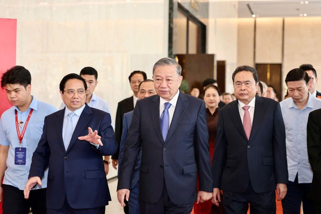Ảnh: Lãnh đạo Đảng, Nhà nước dự Lễ khai mạc Triển lãm thành tựu Đất nước "80 năm hành trình Độc lập- Tự do- Hạnh phúc"