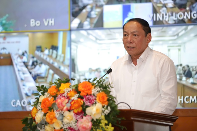Bộ trưởng Nguyễn Văn Hùng: "Bộ hướng dẫn, Sở đồng hành, vì một sứ mệnh chung"