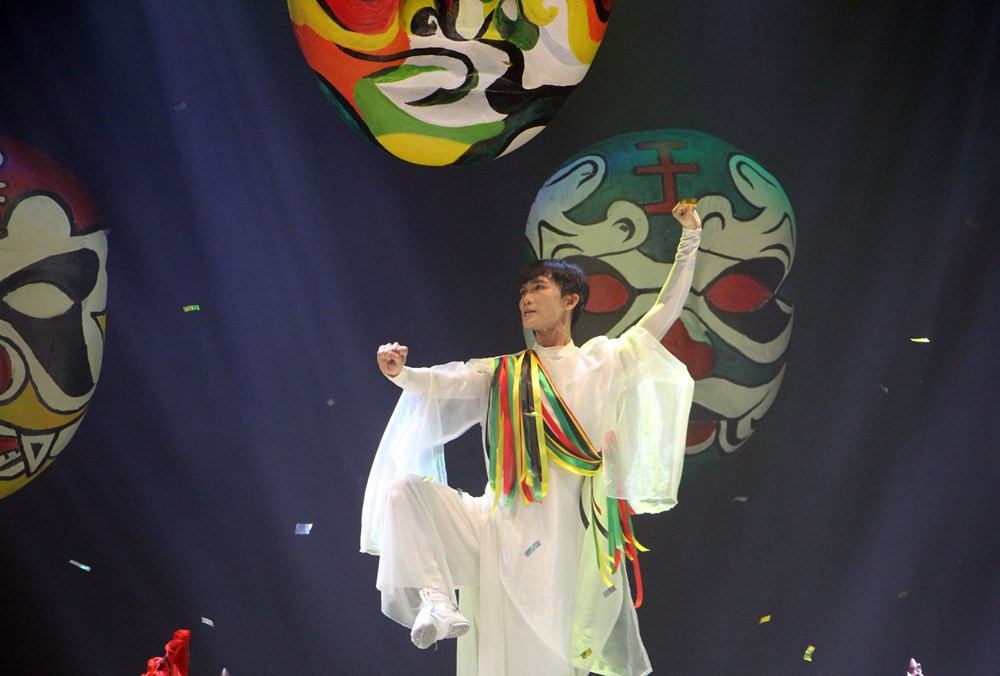 Kịch múa 'Sống': Nỗ lực kết nối di sản với đời sống đương đại