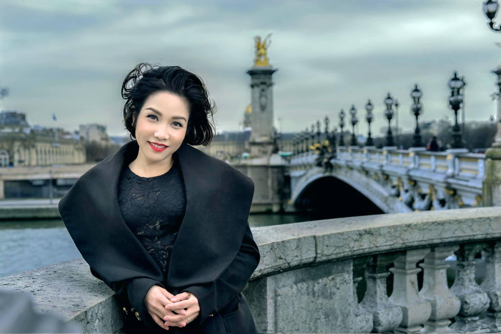 Mỹ Linh tuổi U50: Giọng hát ngày càng điêu luyện kỹ thuật