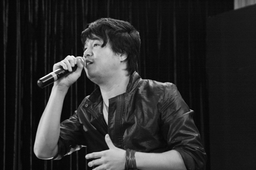 Nhạc sĩ Thanh Bùi: Muốn đưa nghệ thuật Việt ra thế giới