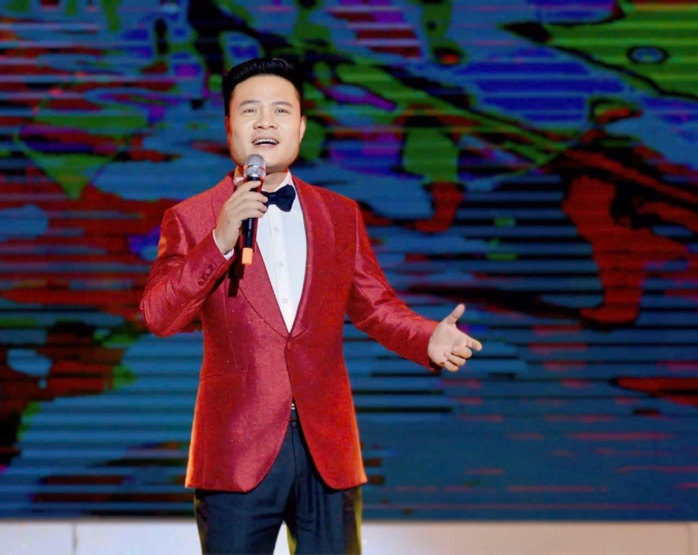 NSƯT Hoàng Tùng: “Quà tháng 5 dâng Người” sẽ là hành trình đầy cảm xúc