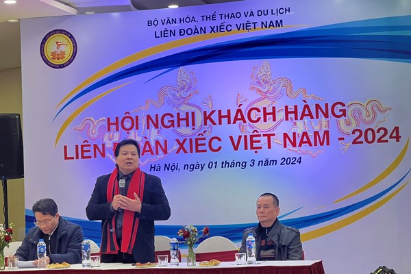 Sân khấu chuyển mình nhờ công nghệ