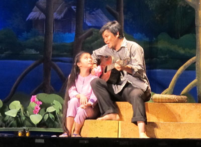 Truyền nghề sân khấu cải lương: Không hướng con theo nghề... "thời thượng"