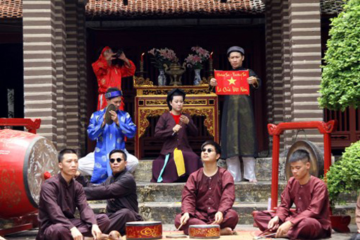 “Xẩm Giao thông”: cách thể hiện mới của sân khấu Xẩm