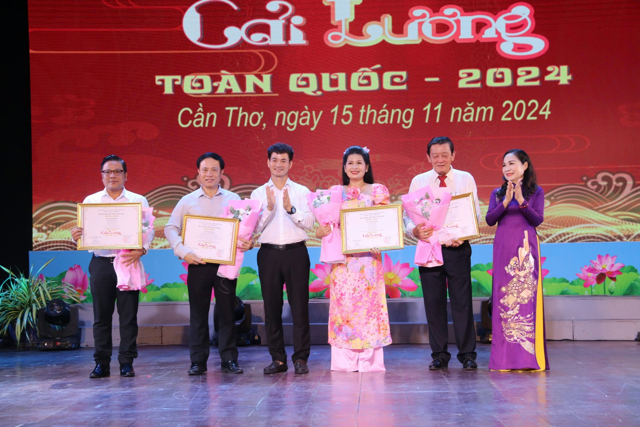 Xây dựng hệ sinh thái thúc đẩy nghệ thuật biểu diễn phát triển bền vững