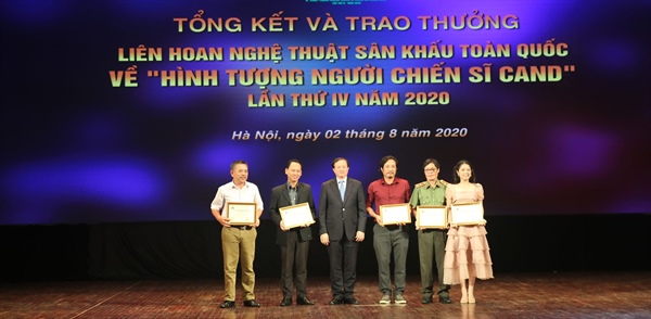 Bế mạc Liên hoan sân khấu về “Hình tượng người chiến sĩ CAND”