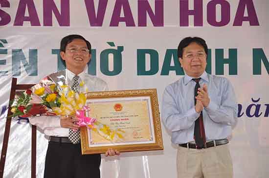 Bình Định: Đón bằng chứng nhận Hát Bội là Di sản văn hóa phi vật thể quốc gia