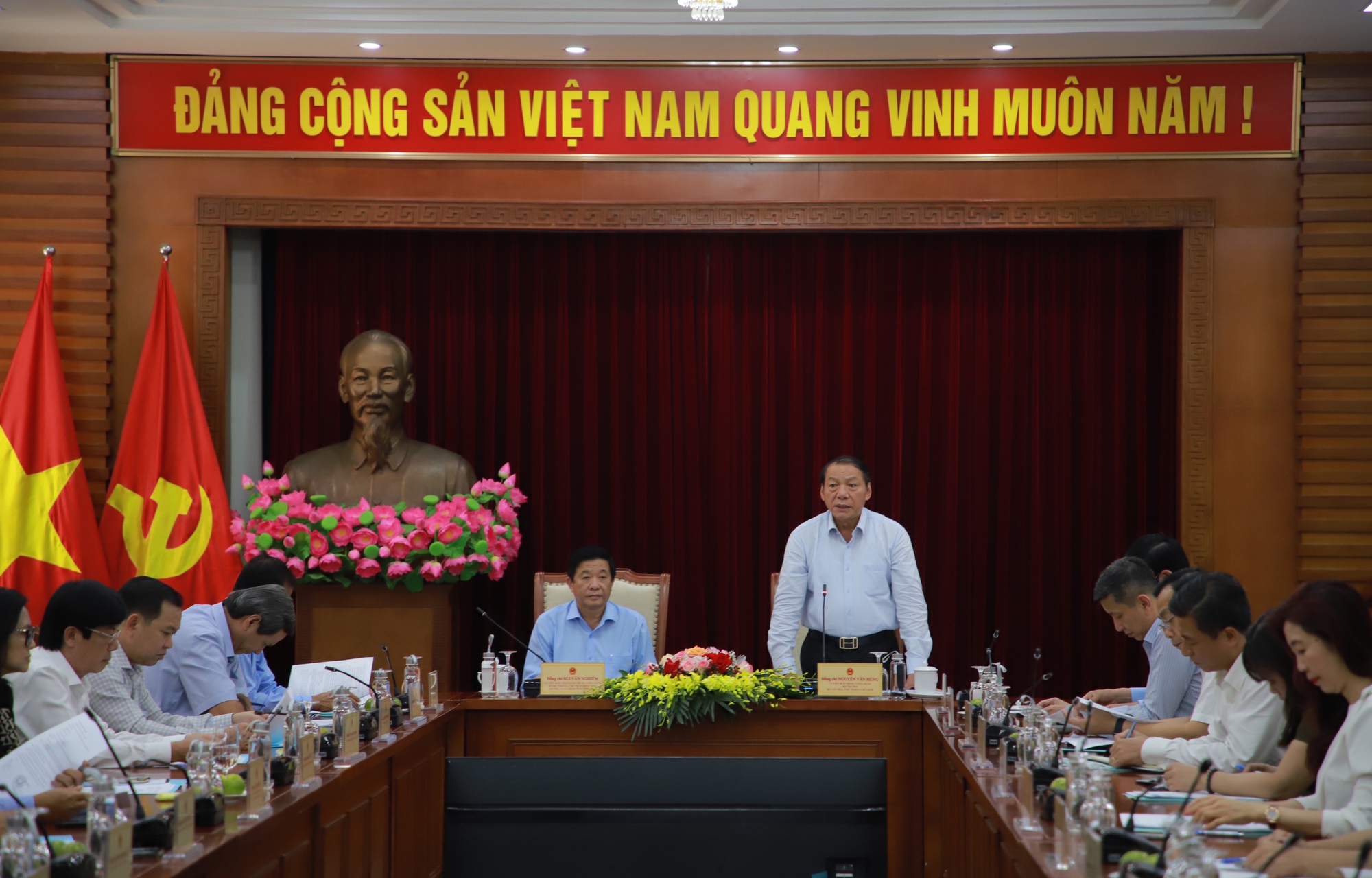 Bộ trưởng Nguyễn Văn Hùng: Đồng hành để tổ chức tốt Festival Gốm đỏ Vĩnh Long năm 2024