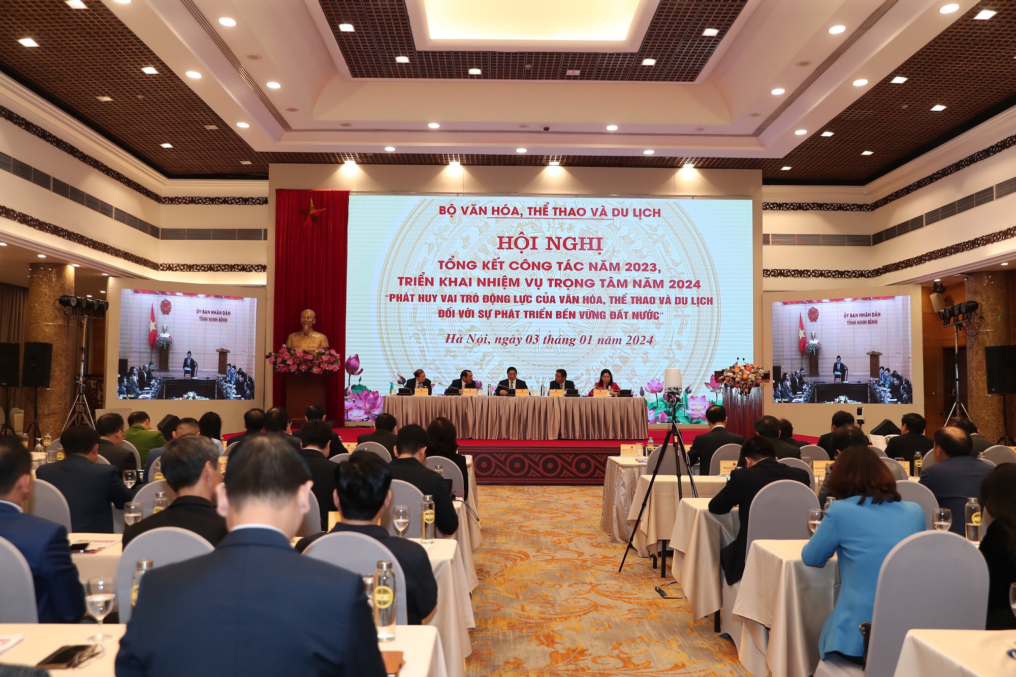 Bộ VHTTDL tổng kết công tác năm 2023: Lĩnh vực văn hóa, gia đình đạt nhiều thành tựu quan trọng