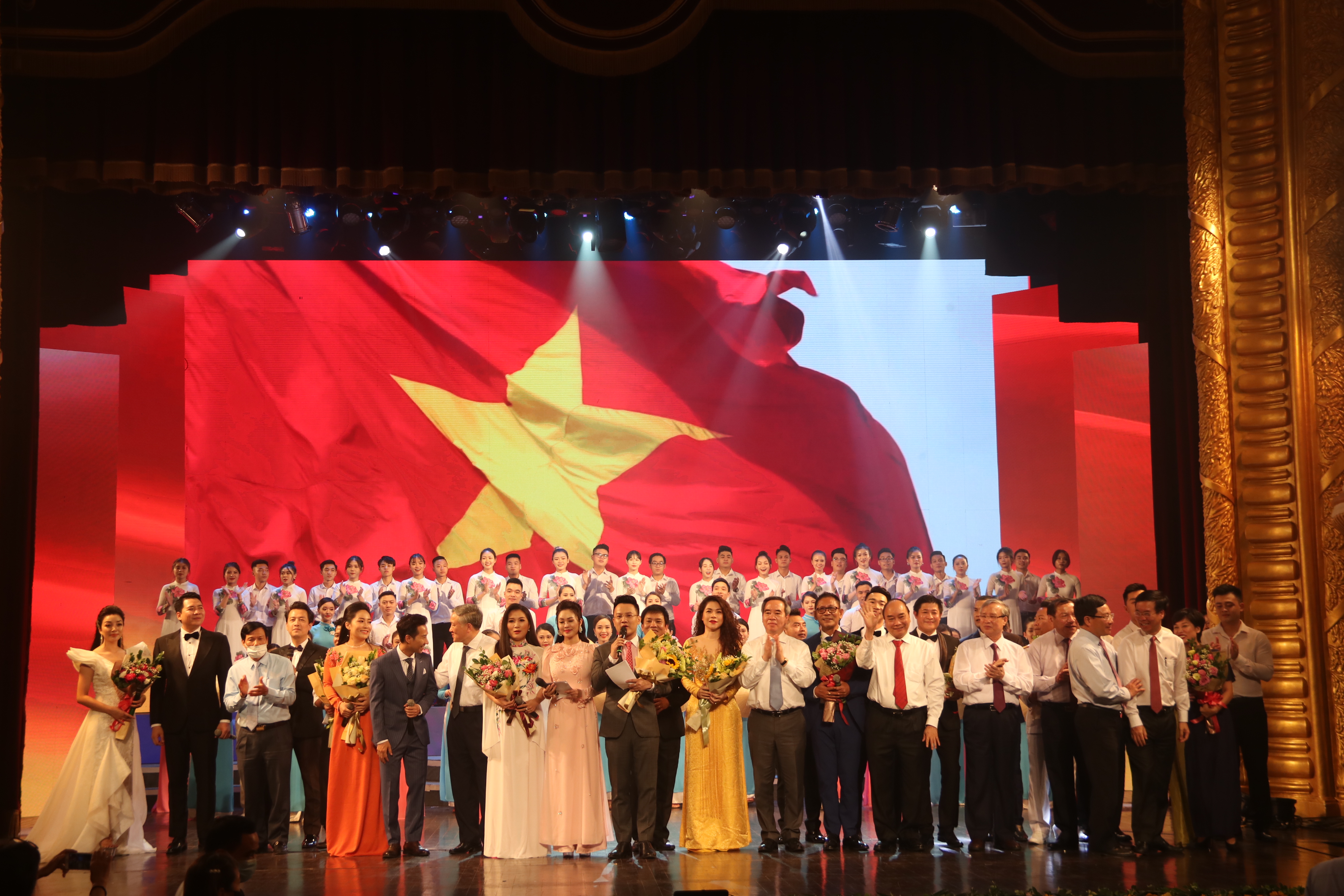 Chương trình nghệ thuật đặc biệt “Tổ quốc tôi chưa đẹp thế bao giờ”