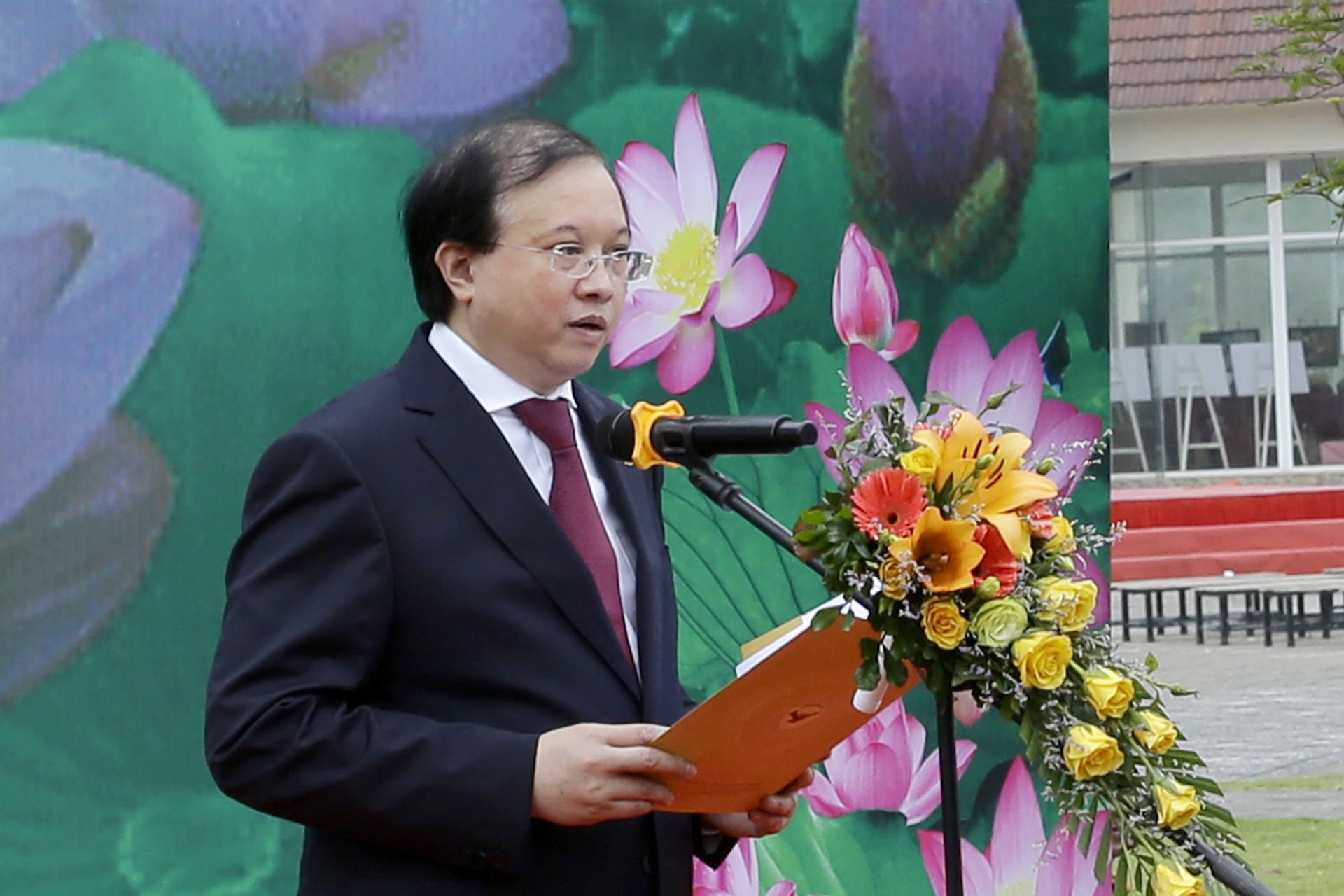 Khai mạc Không gian Sen trong đời sống văn hóa Việt
