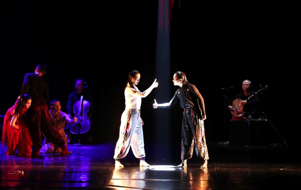 “Mã: đường về hư vô”- nơi vũ đạo, âm nhạc truyền thống và đương đại giao thoa, hòa quyện