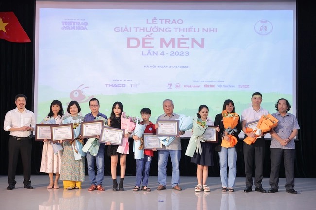 Những 'khoảnh khắc vàng' tại Lễ trao Giải thưởng Thiếu nhi Dế Mèn lần thứ 4 - 2023
