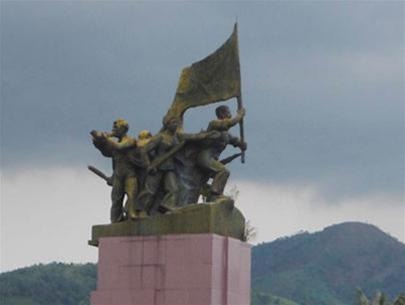 Quảng Ngãi: Chương trình nghệ thuật "Ba Tơ ngời sáng anh hùng"
