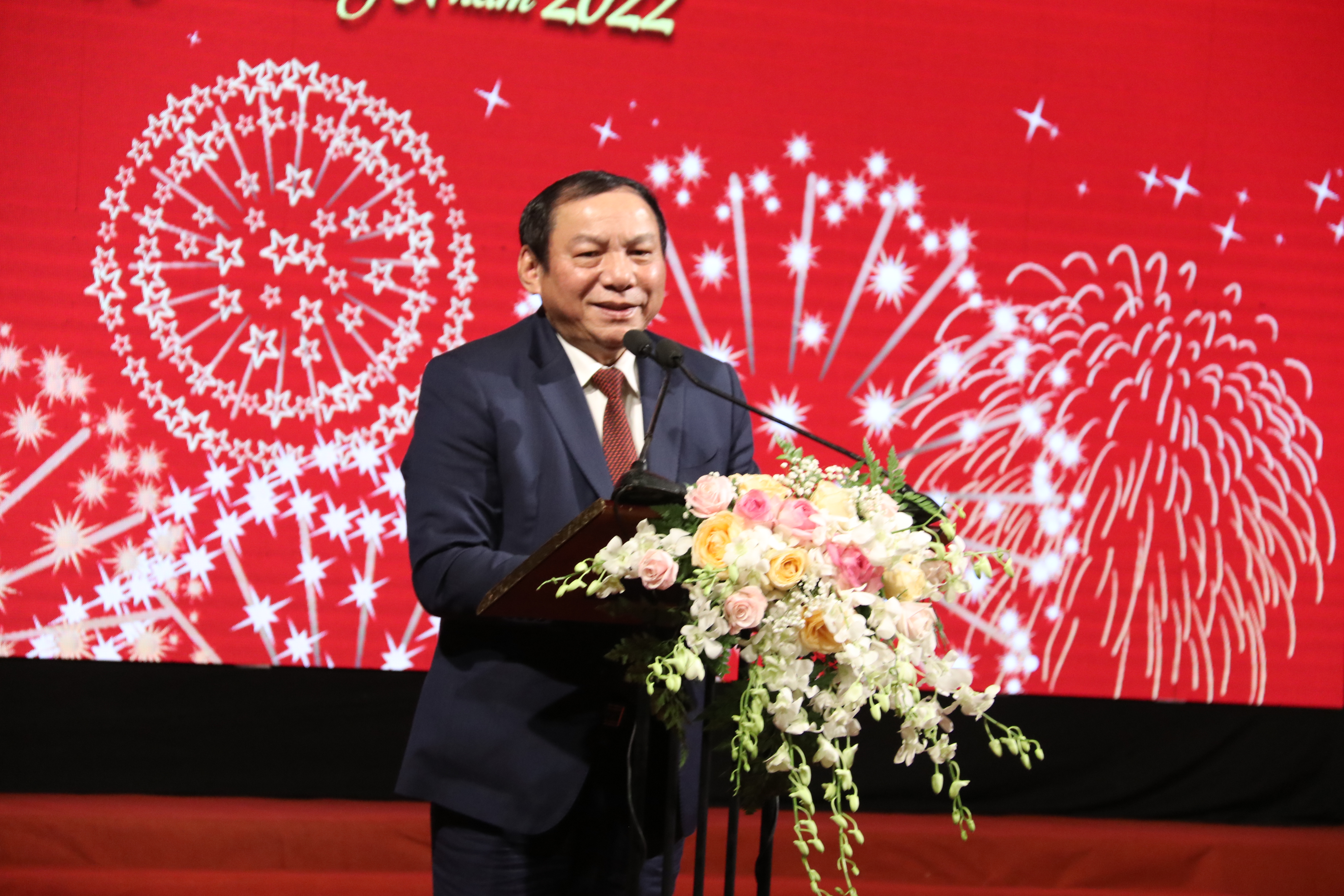 Thư chúc mừng kỷ niệm 40 năm Ngày Nhà giáo Việt Nam của Bộ trưởng Bộ VHTTDL Nguyễn Văn Hùng