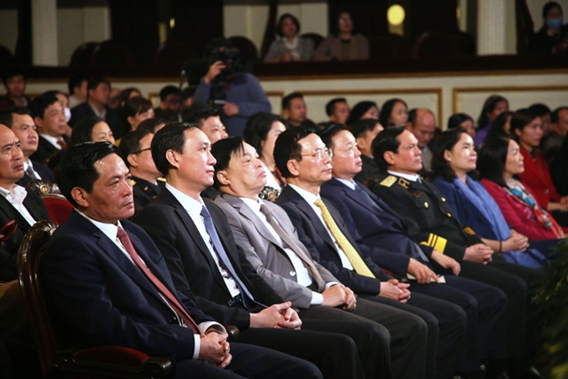 Ý nghĩa chương trình nghệ thuật “Xuân Trường Sa" tri ân những người lính canh giữ biển, đảo quê hương