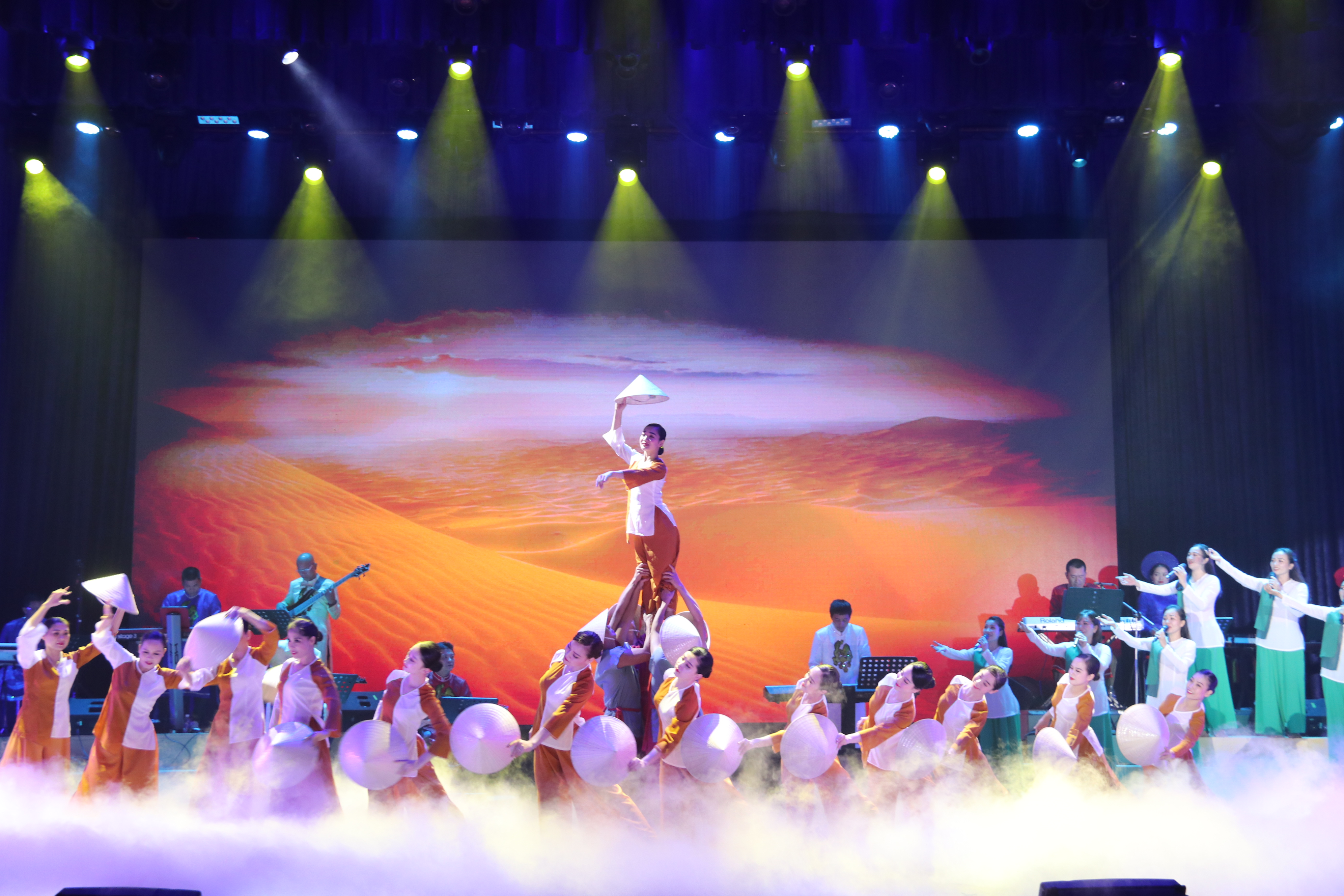 LIÊN HOAN CA MÚA NHẠC TOÀN QUỐC - 2021 (Đợt 2) - "QUẢNG BÌNH QUÊ TA ƠI" ĐOÀN NGHỆ THUẬT TRUYỀN THỐNG TỈNH QUẢNG BÌNH