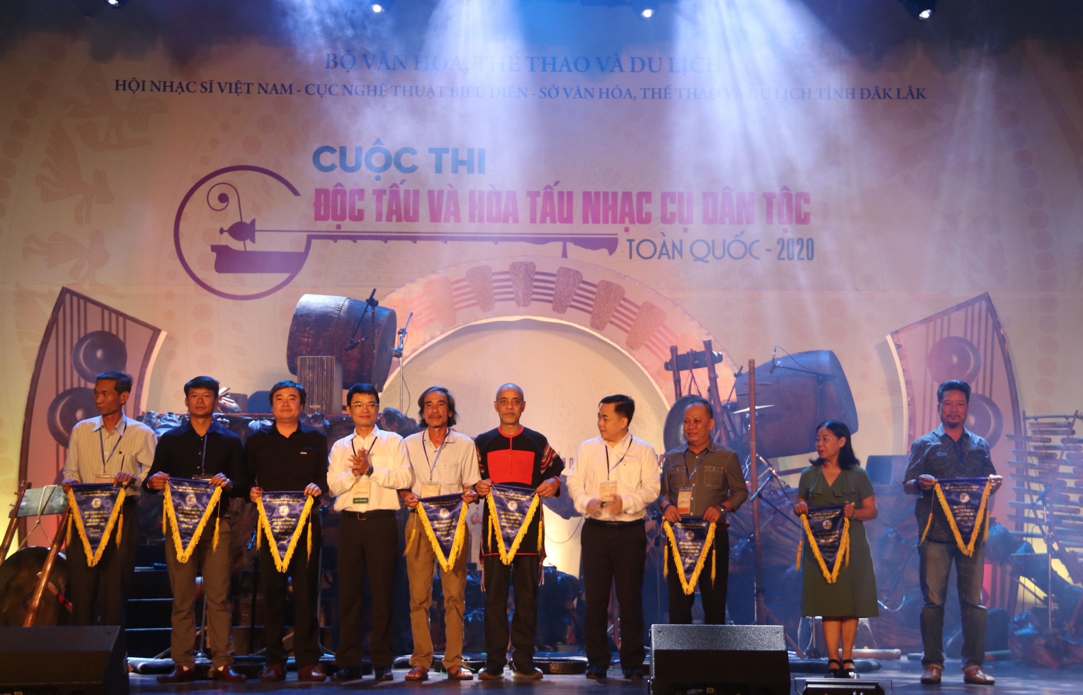 Khai mạc Cuộc thi Độc tấu và Hòa tấu nhạc cụ dân tộc toàn quốc - 2020 1