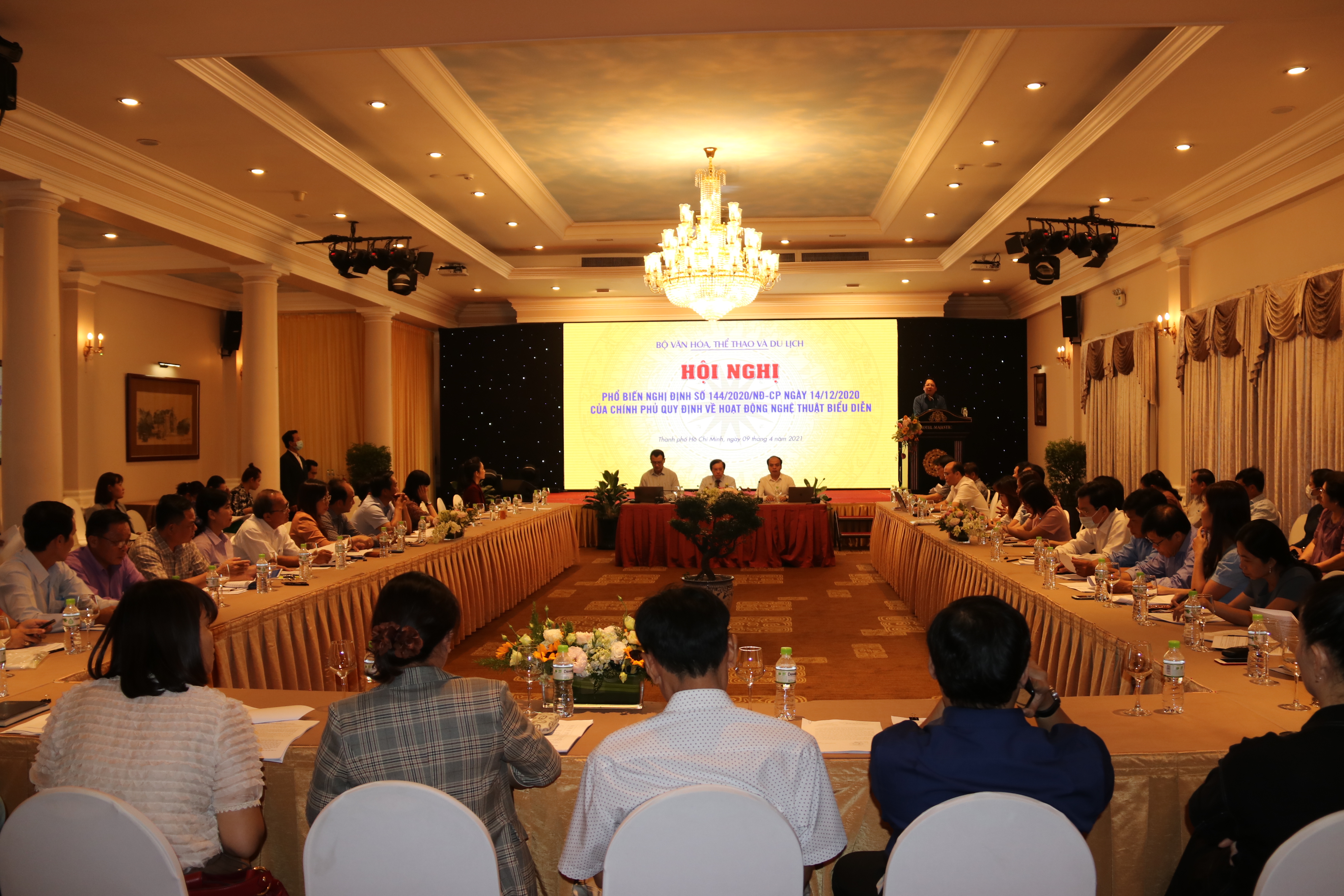 Phổ biến Nghị định 144 của Chính phủ về hoạt động nghệ thuật biểu diễn đến các tỉnh, thành phía Nam