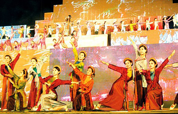 Thành lập Ban Chỉ đạo “Cuộc thi nghệ thuật Ca Múa Nhạc chuyên nghiệp toàn quốc- 2015”