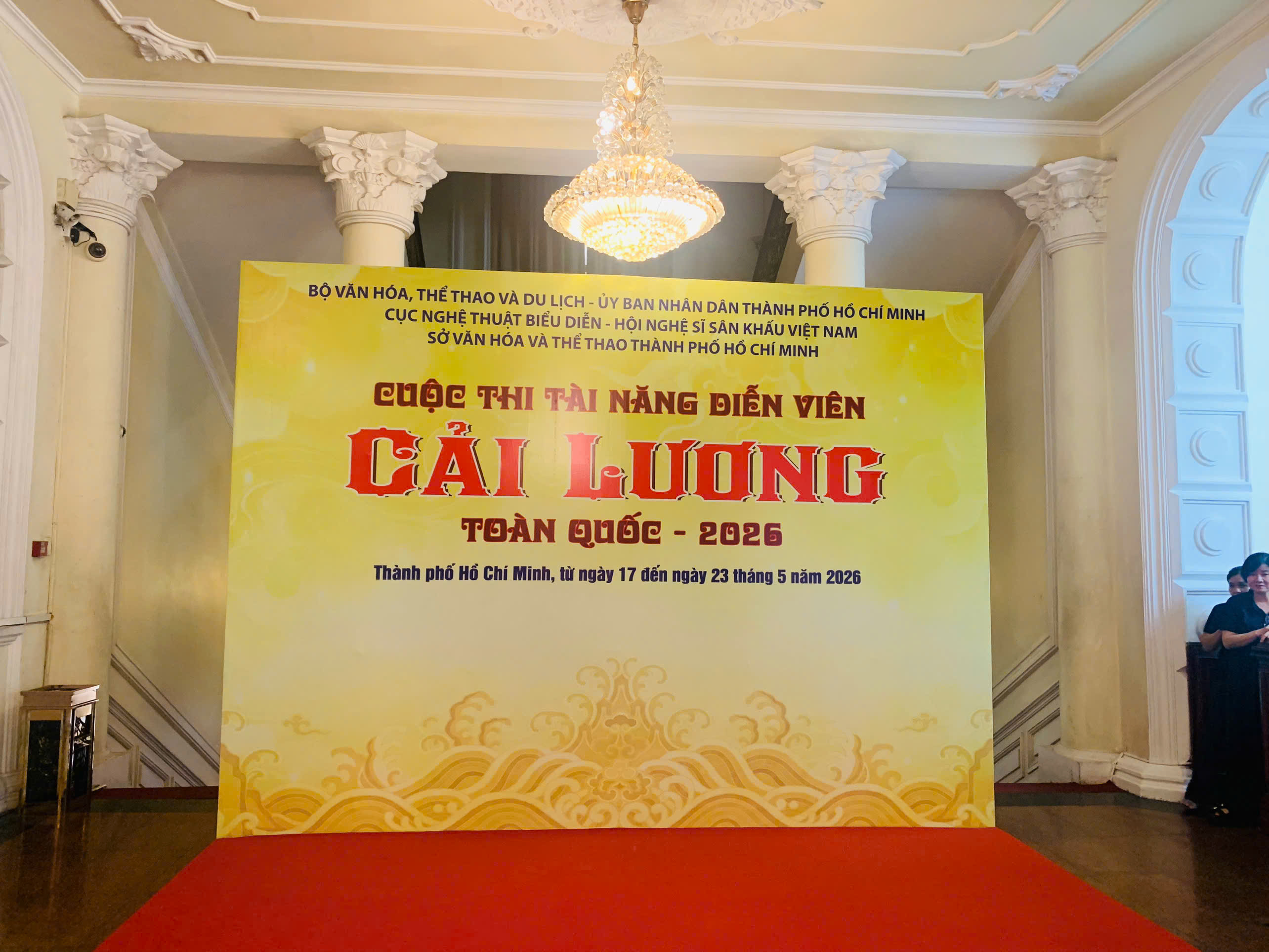 Tìm kiếm thực lực kế thừa cải lương