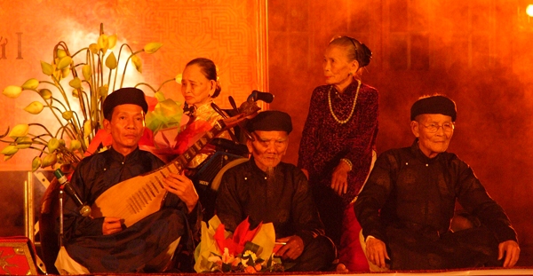 Trình Thủ tướng Chính phủ danh sách hồ sơ đề nghị xét tặng danh hiệu “Nghệ nhân ưu tú” trong lĩnh vực DSVHPVT lần thứ Nhất – năm 2015