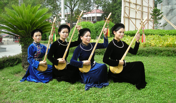Xây dựng hồ sơ đề nghị UNESCO đưa “Then Tày, Nùng, Thái” vào danh sách DSVHPVT đại diện của nhân loại